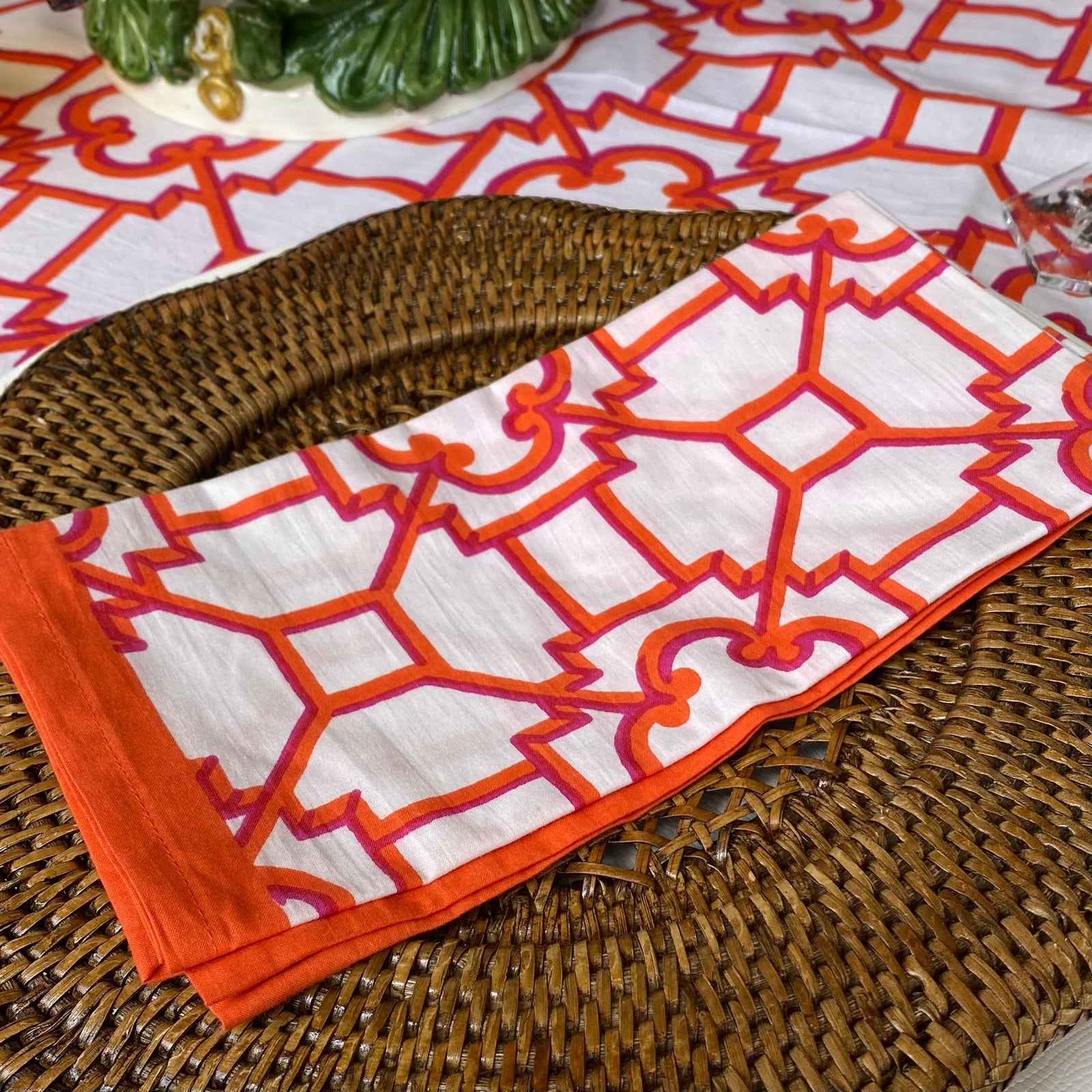 Caspari Fuchsia Trellis Cloth Dinner Napkins - Set of 4 Napkins Caspari