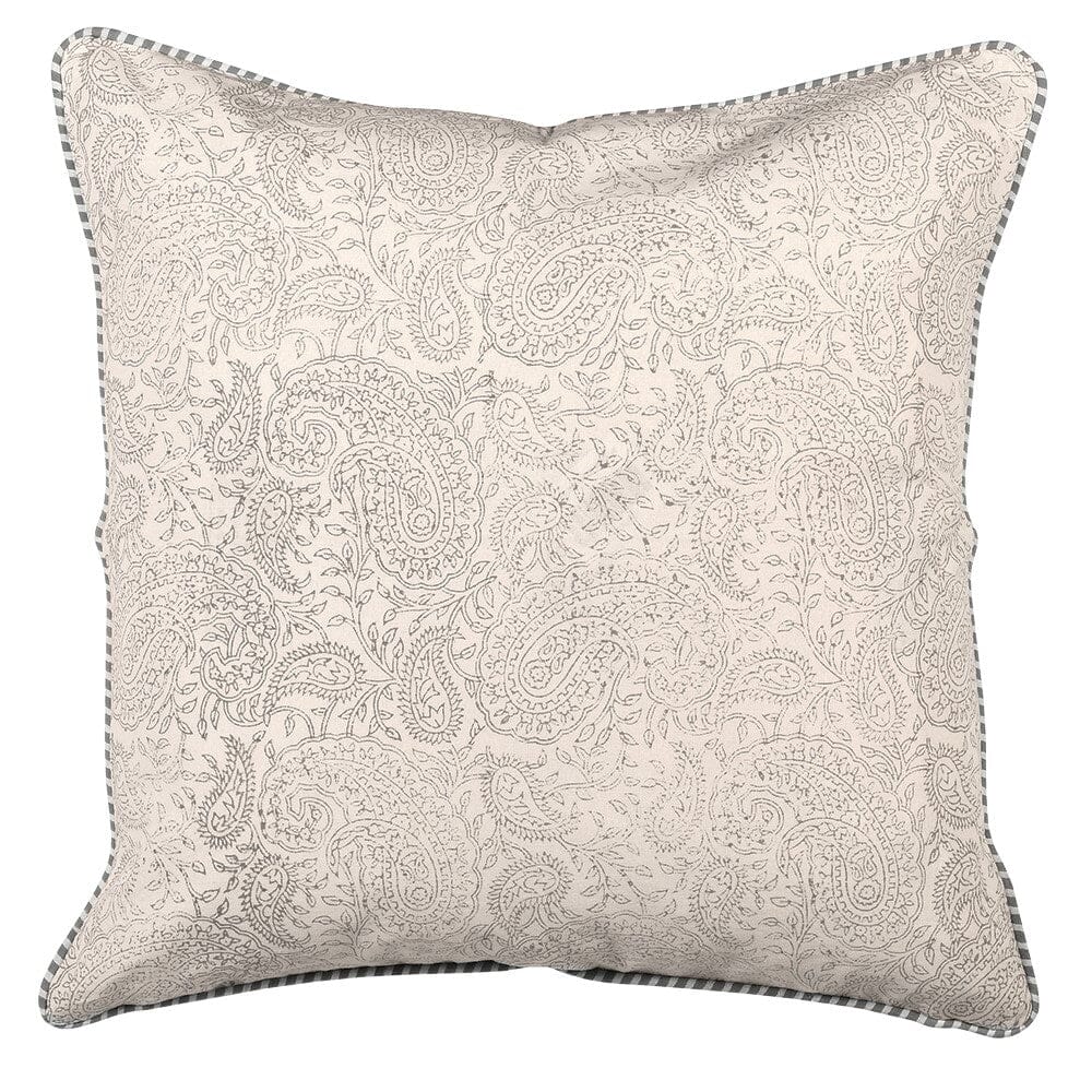 Guiting Cushion with feather pad - BARNBURY
