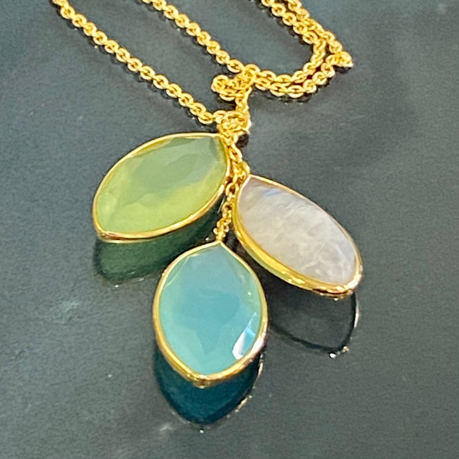 18ct Vermeil Plated Triple Gem Stone Necklace Necklaces Barnbury 