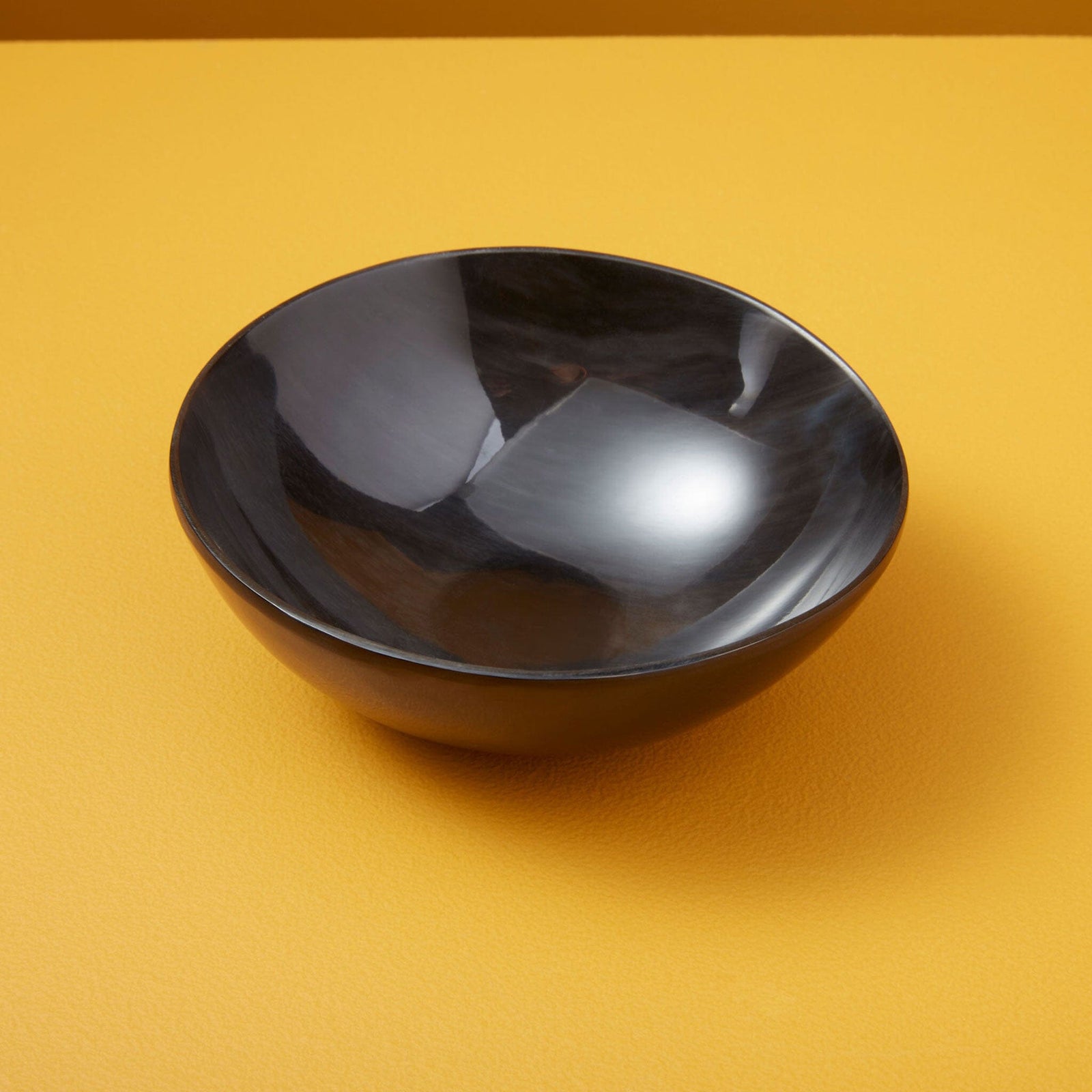 Medium Horn Bowl Bowls Barnbury 