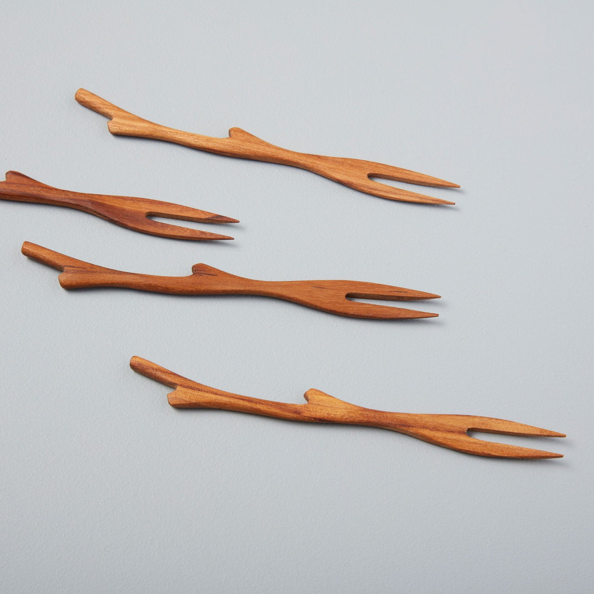 Set of 4 Teak Twig Forks Table Top Barnbury 