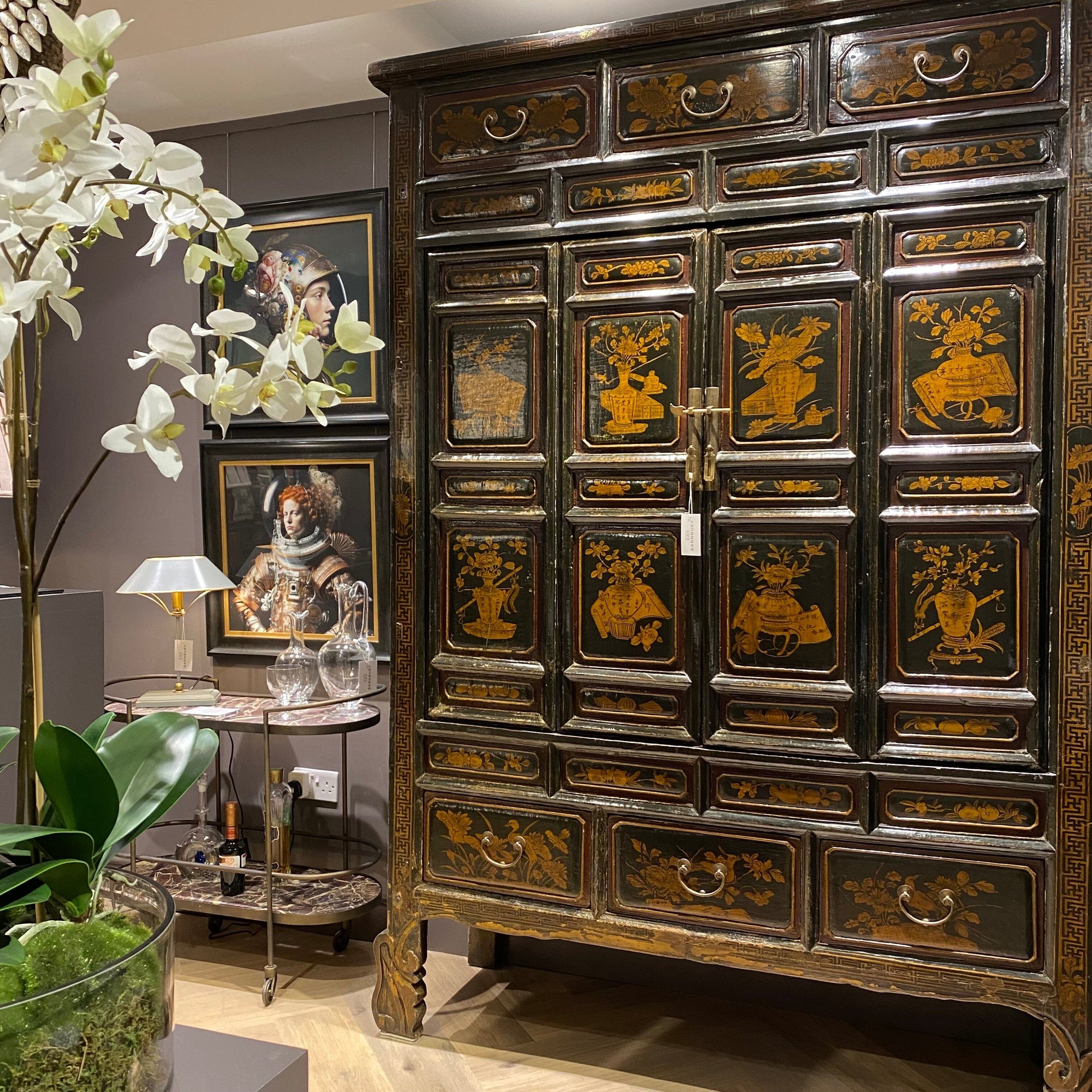 Antique Chinese Lacquered Cabinet - Barnbury
