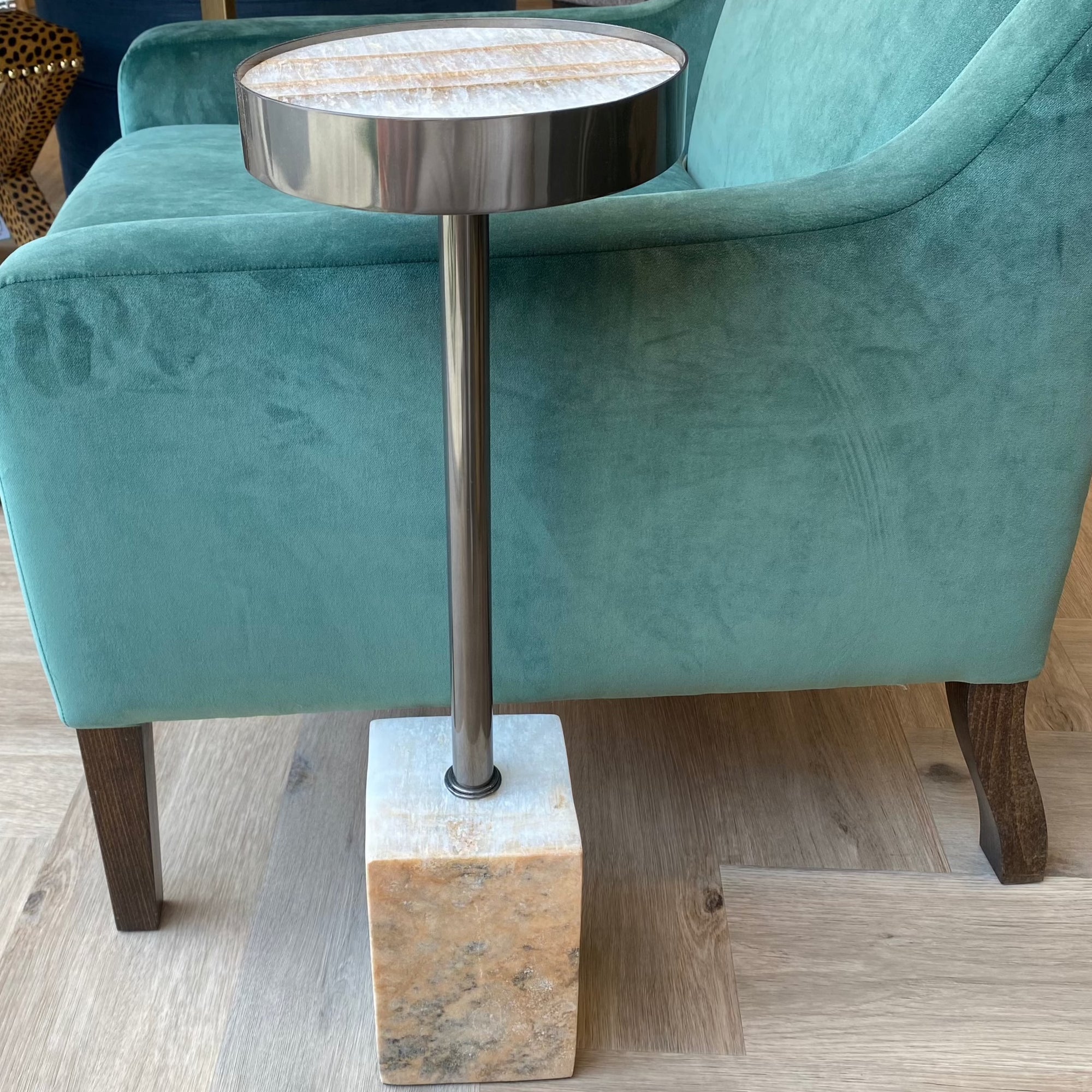 Chelsea Cocktail Table Table Barnbury 