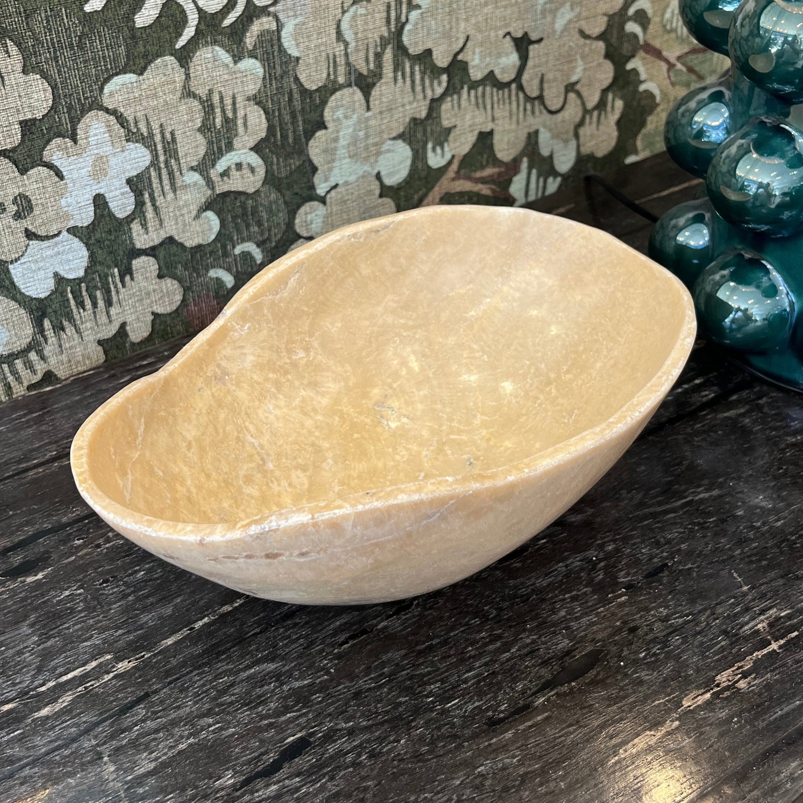 Dark Cream Polished Onyx Bowl