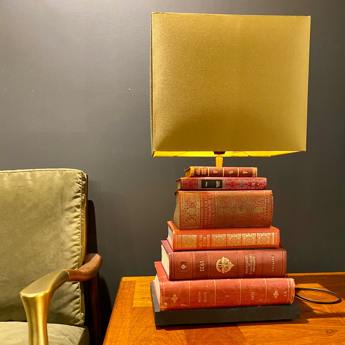 Antique Book Lamp with Shade