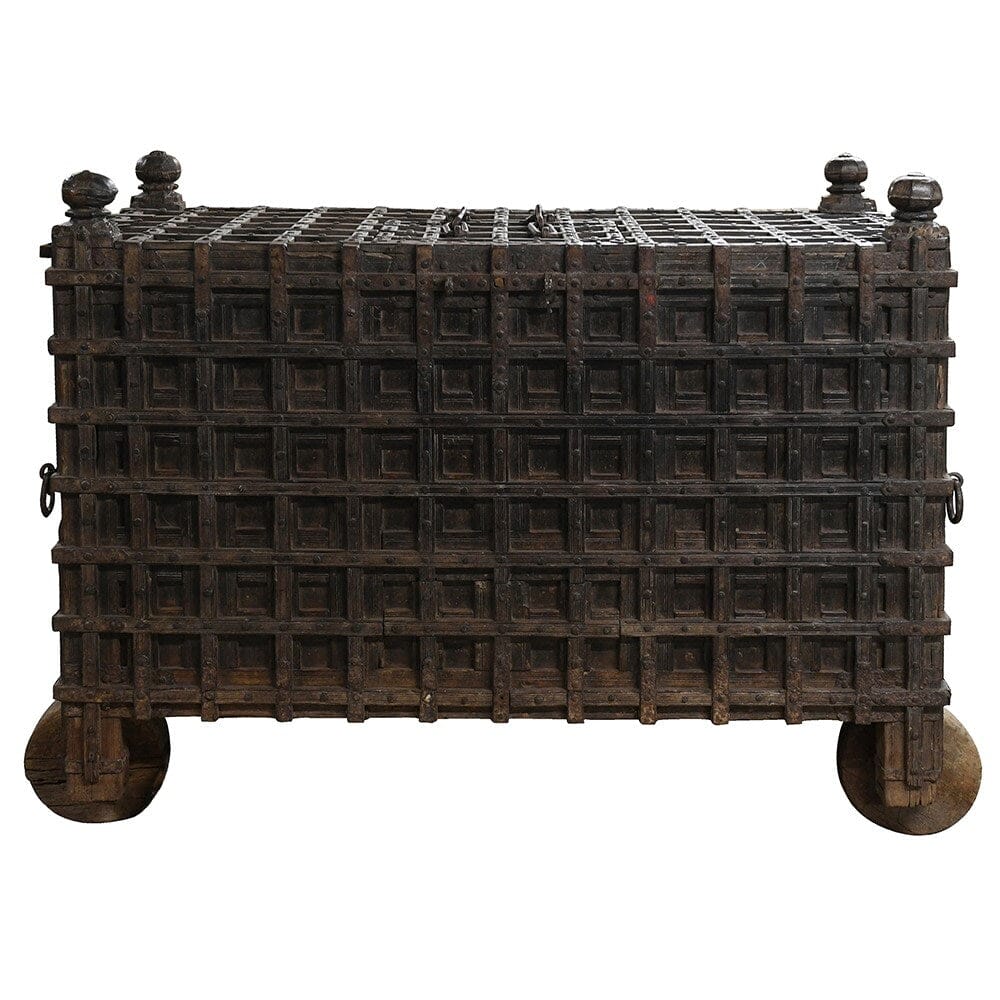 Antique Indian Damchiya (Dowry Chest) - BARNBURY
