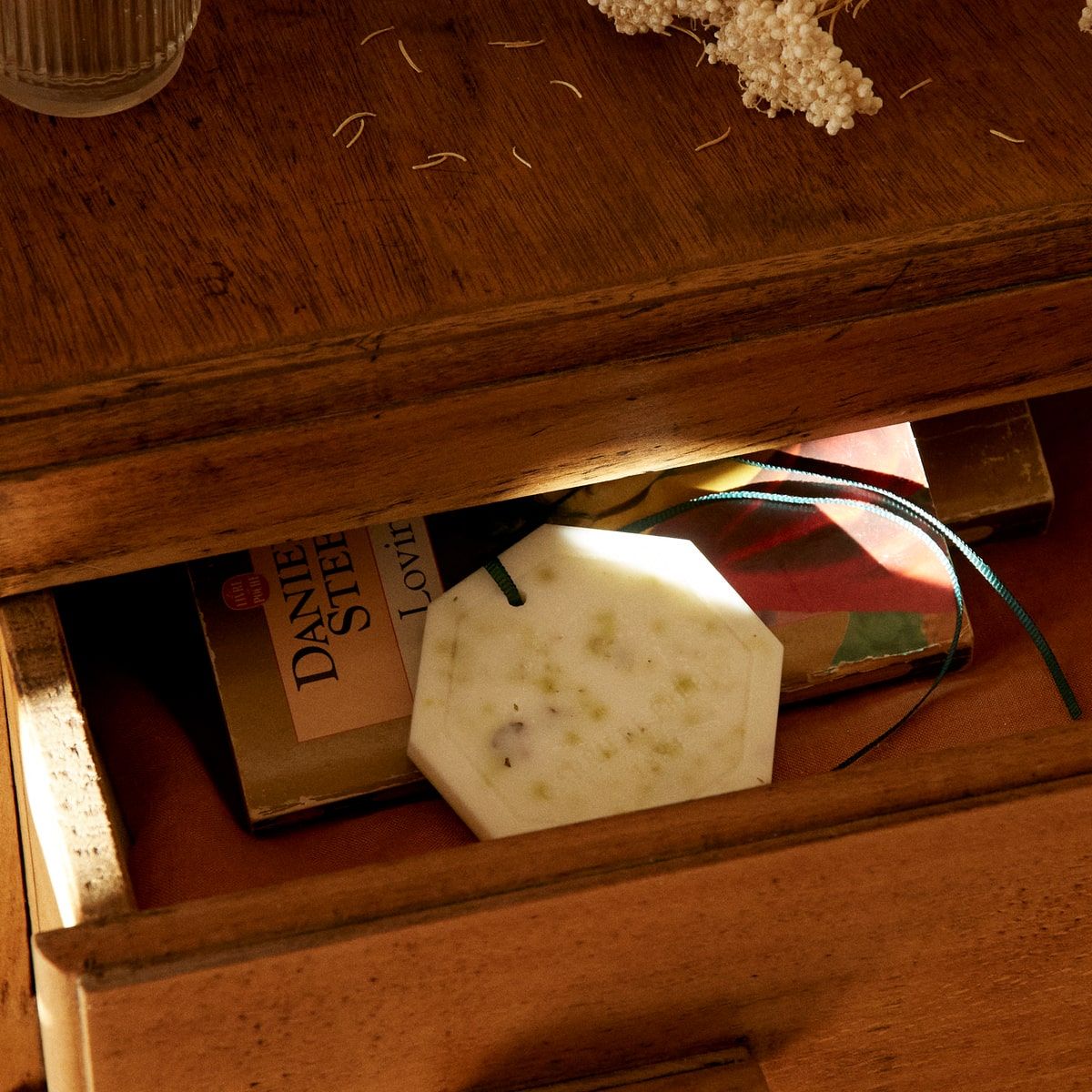 Carrière Frères Cypress Scented Palet Scented Candle Carrière Frères 