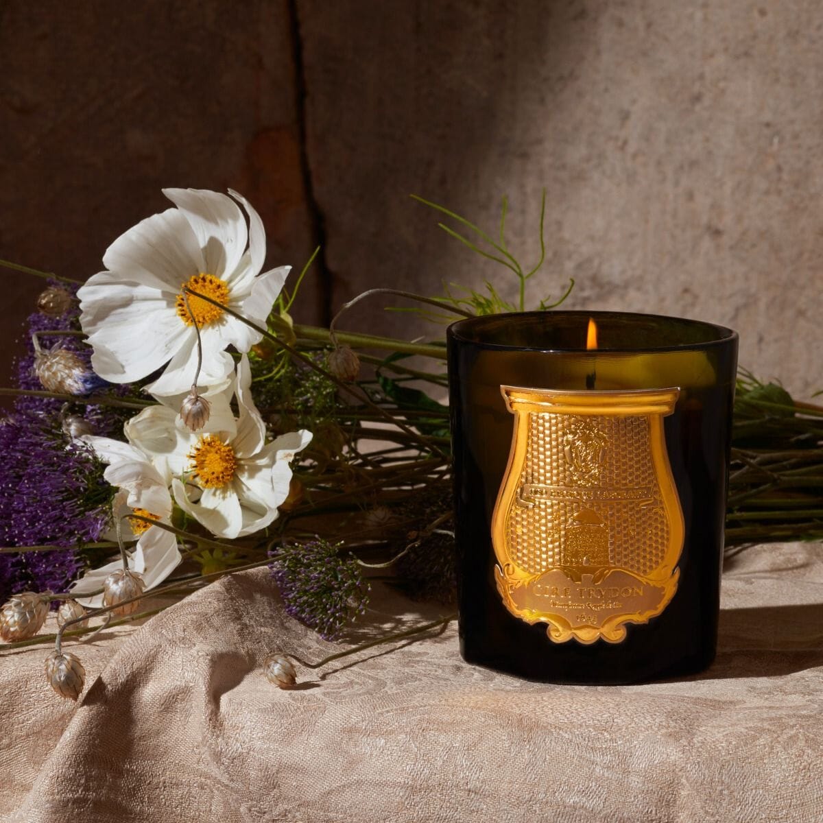 Trudon Cyrnos Scented Candle - BARNBURY